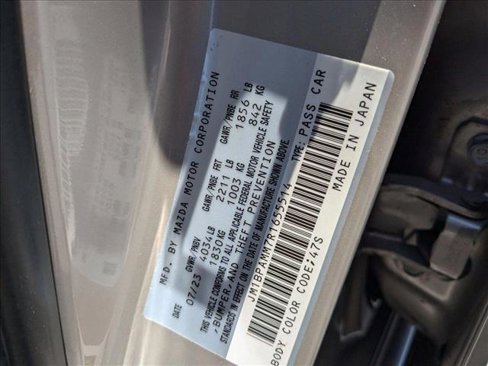 Used 2024 MAZDA MAZDA3 s image 27