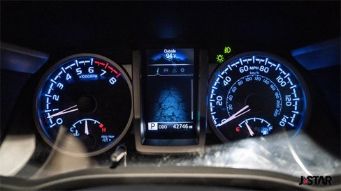 Used 2022 Toyota Tacoma SR5 image 6