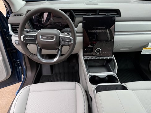 New 2026 GMC Terrain Denali w/ LPO, Floor Liner Package image 15