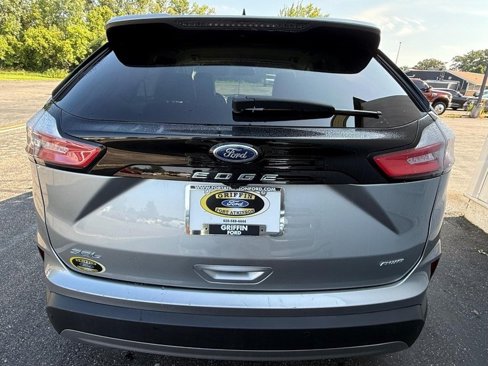 Certified 2024 Ford Edge SEL image 4