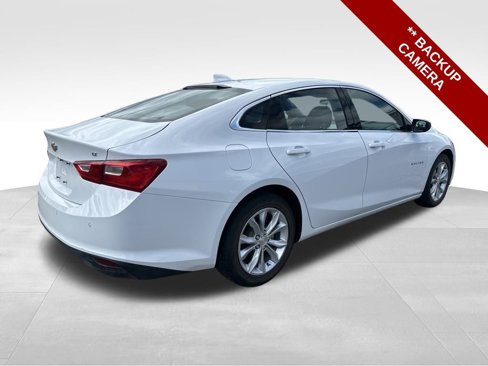 Used 2023 Chevrolet Malibu LT w/ Driver Confidence Package image 6
