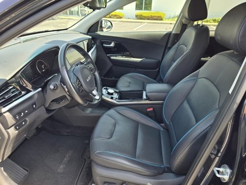 Used 2022 Kia Niro EX Premium image 18