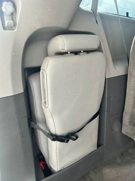 Used 2018 Toyota Sienna XLE image 36