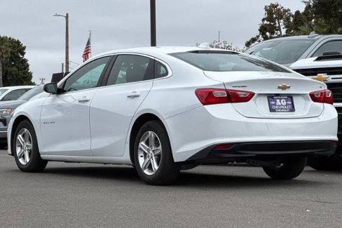 Used 2023 Chevrolet Malibu LT image 5
