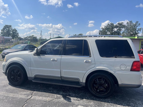 Used 2004 Lincoln Navigator Luxury image 7