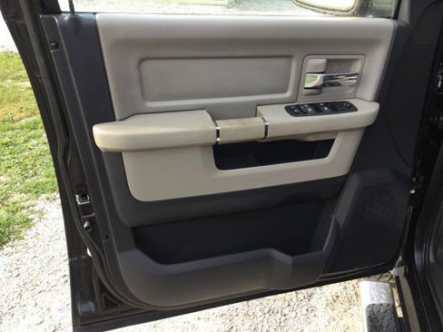 Used 2010 Dodge Ram 1500 Truck SLT w/ Luxury Group image 11