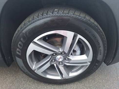 Used 2019 GMC Terrain SLT image 30
