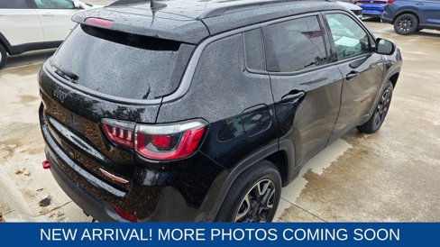 Used 2019 Jeep Compass Trailhawk image 3