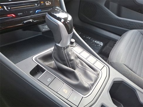 New 2025 Volkswagen Jetta S image 9