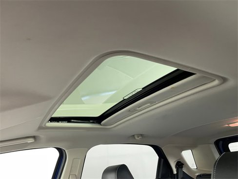 Used 2019 Ford EcoSport Titanium image 15