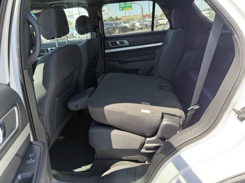 Used 2017 Ford Explorer XLT w/ Equipment Group 201A image 19