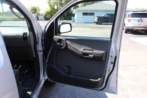 Used 2008 Nissan Xterra S image 31
