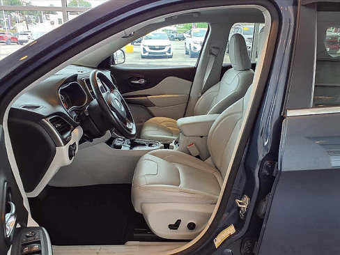 Used 2021 Jeep Cherokee Latitude Lux image 8