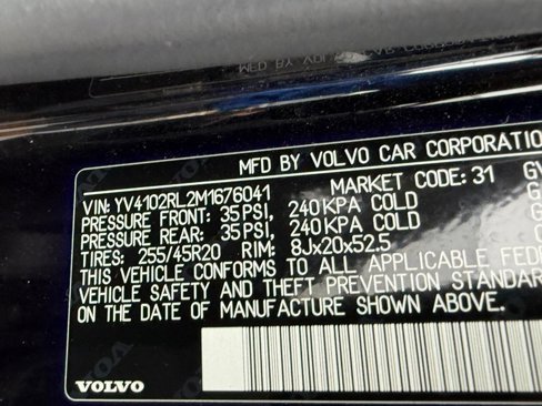 Used 2021 Volvo XC60 T5 Inscription w/ Protection Package Premier image 24