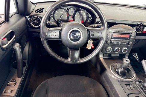 Used 2015 MAZDA MX-5 Miata Club image 18