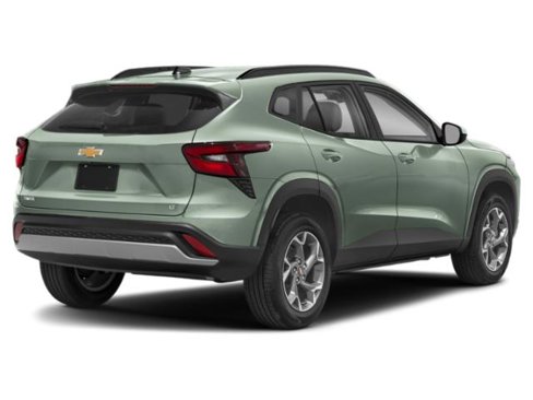 New 2025 Chevrolet Trax ACTIV image 2