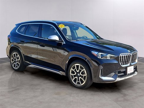 Used 2024 BMW X1 xDrive28i w/ Convenience Package image 3