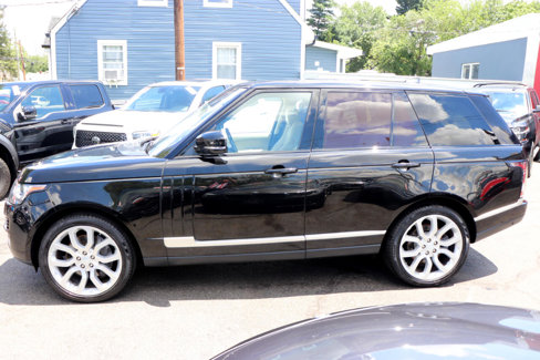 Used 2017 Land Rover Range Rover Supercharged image 2