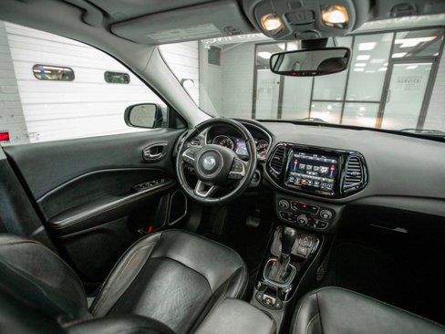 Used 2020 Jeep Compass Limited w/ Safety & Security Group image 16