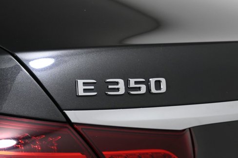 Used 2021 Mercedes-Benz E 350 4MATIC Sedan image 35