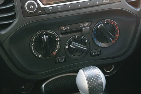 Used 2017 Nissan Juke S image 28