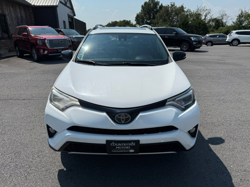 Used 2017 Toyota RAV4 SE image 10