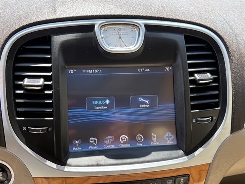 Used 2014 Chrysler 300 C w/ Beats Audio Group image 36