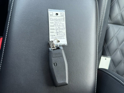 Used 2022 Mitsubishi Outlander SEL image 24