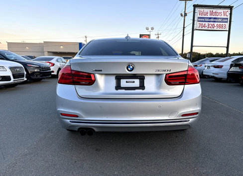 Used 2017 BMW 330i xDrive Sedan image 5