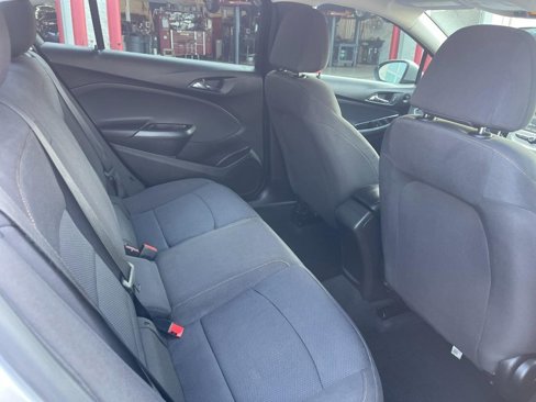 Used 2018 Chevrolet Cruze LS image 8