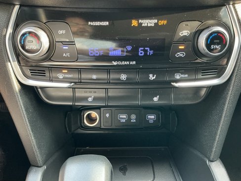 Used 2020 Hyundai Santa Fe SEL w/ Convenience Package image 56