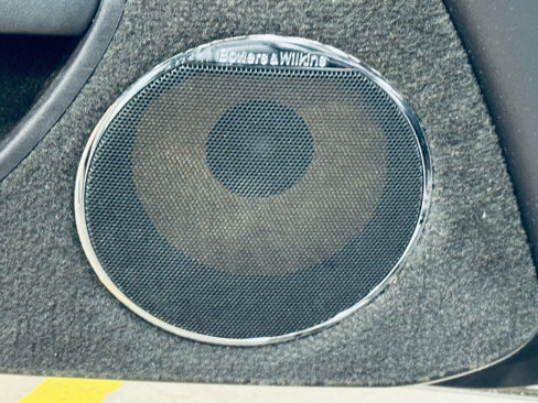 Used 2010 Jaguar XKR R image 32