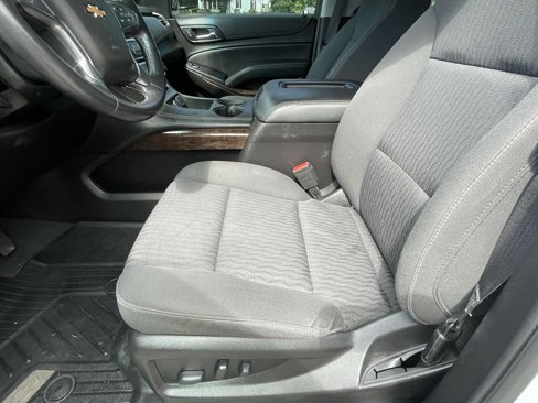 Used 2019 Chevrolet Tahoe LS w/ All-Season Package image 11