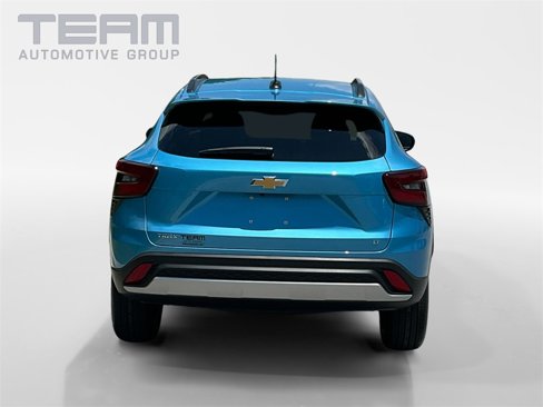 New 2025 Chevrolet Trax LT w/ Driver Confidence Package image 6
