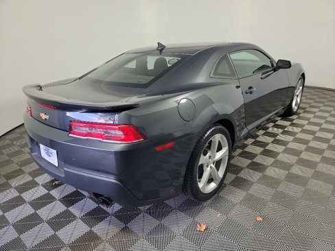 Used 2015 Chevrolet Camaro LT w/ RS Package image 4