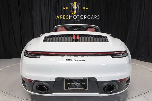Used 2024 Porsche 911 Carrera image 9