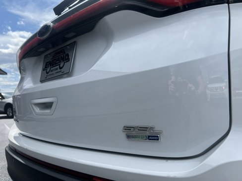 Used 2018 Ford Edge SEL w/ Equipment Group 201A image 15