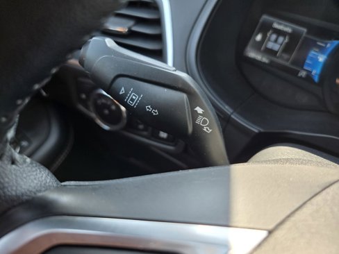 Used 2024 Ford Edge Titanium image 20