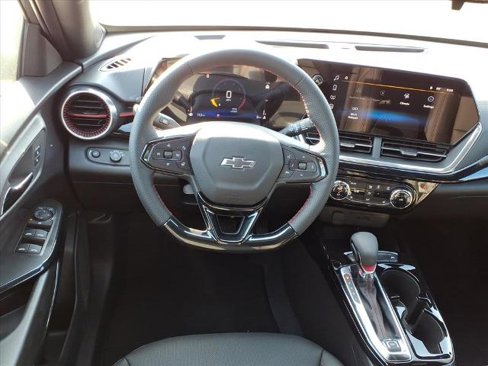 New 2025 Chevrolet Trax RS w/ Driver Confidence Package image 6