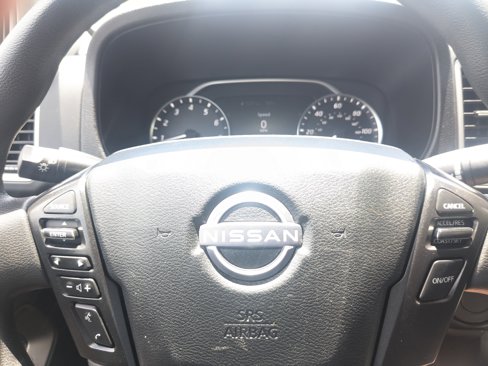 Used 2022 Nissan Frontier SV image 26