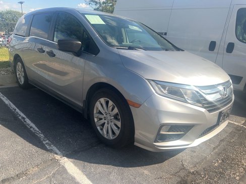 Used 2019 Honda Odyssey LX image 2