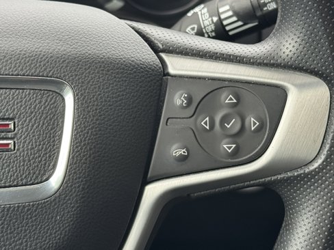Used 2022 GMC Terrain SLE w/ Driver Convenience Package image 30