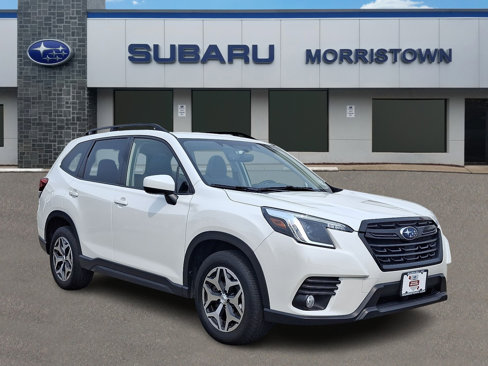 Certified 2023 Subaru Forester Premium image 1