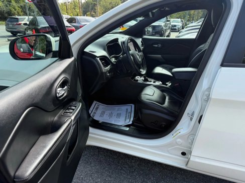 Used 2019 Jeep Cherokee High Altitude image 8
