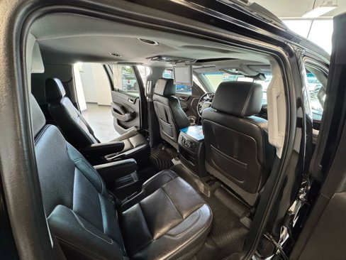 Used 2016 Chevrolet Suburban LTZ image 28
