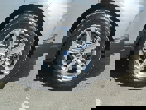 Used 2022 Ford Edge SEL image 3