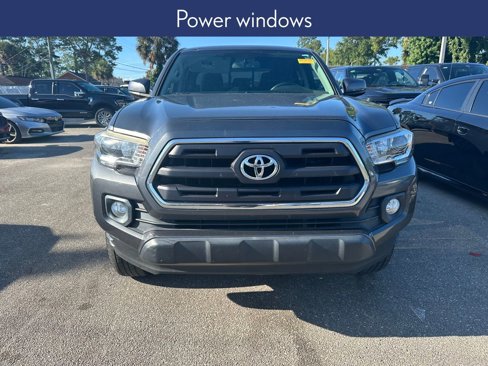 Used 2017 Toyota Tacoma SR5 image 10