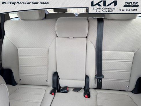 Used 2019 Kia Sorento LX image 14