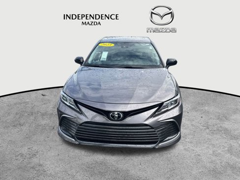 Used 2024 Toyota Camry LE image 8