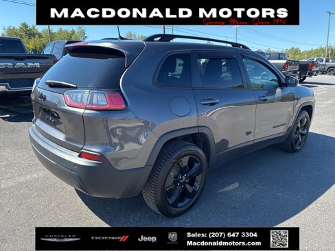Used 2021 Jeep Cherokee Latitude Plus image 6